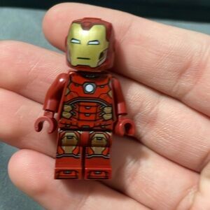 LEGO Minifigure Iron Man with Silver Hexagon on Chest Marvel Super Heroes C2 14